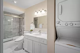 2475 Underwood St, Houston, TX 77030 - Photo 14