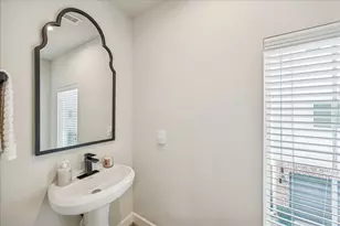 4919 Avenue J, Houston, TX 77011 - Photo 8