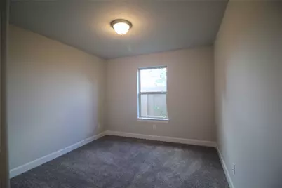 11917 Oakmont Valley Trace, Houston, TX 77051 - Photo 6