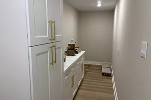 136 Talisman St, Lake Jackson, TX 77566 - Photo 14