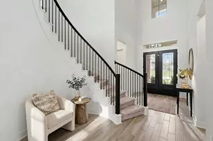 527 Carina Gaze Dr, Conroe, TX 77318 - Photo 2