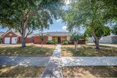 13211 Rosstown Drive, Sugar Land, TX 77478 - Photo 4