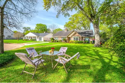 531 Briar Path Drive, Houston, TX 77079 - Photo 2