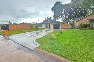 5505 Melanite Ave, Houston, TX 77053 - Photo 2