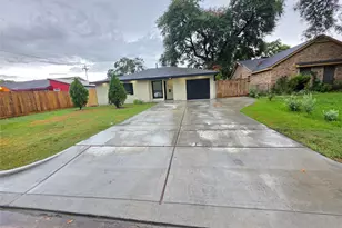 5505 Melanite Ave, Houston, TX 77053 - Photo 1