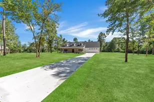 1087 Jones Rd, New Waverly, TX 77358 - Photo 40