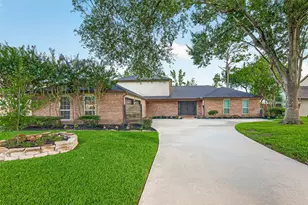 2103 Winged Foot Dr, Missouri City, TX 77459 - Photo 1