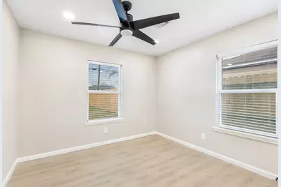 4231 Hartsville Road, Houston, TX 77047 - Photo 16