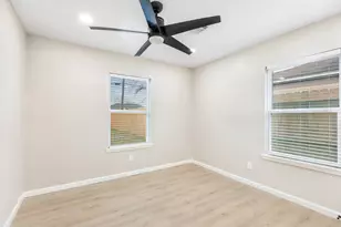 4231 Hartsville Rd, Houston, TX 77047 - Photo 16