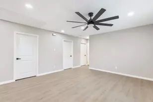 4231 Hartsville Rd, Houston, TX 77047 - Photo 18