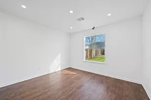 20910 Neva Ct, Humble, TX 77338 - Photo 8