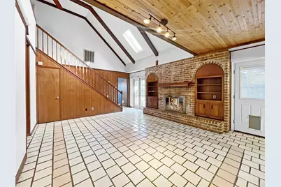 4308 Meadow Glenn Drive, Dickinson, TX 77539 - Photo 4