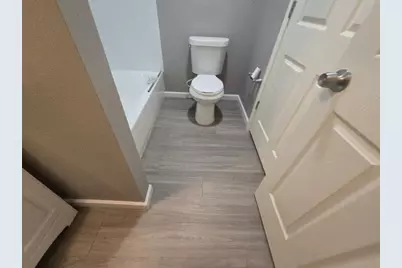 998 Cypress Lakes Circle, Cleveland, TX 77327 - Photo 12