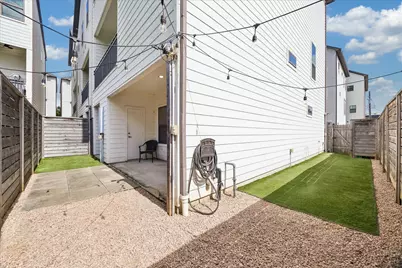 869 Wakefield Drive #B, Houston, TX 77018 - Photo 24
