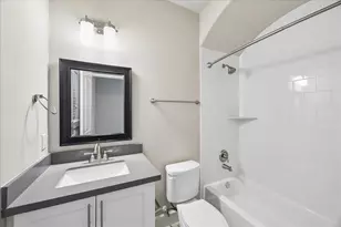 869 Wakefield Dr, Houston, TX 77018 - Photo 12
