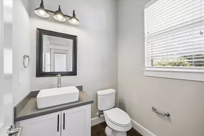 869 Wakefield Drive #B, Houston, TX 77018 - Photo 14
