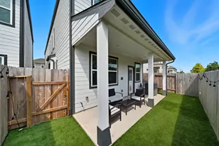 3009 Skyrock Dr, Houston, TX 77063 - Photo 10