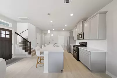 3009 Skyrock Drive, Houston, TX 77063 - Photo 4