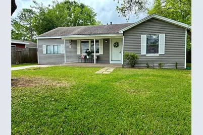 3029 Taylor Street, La Marque, TX 77568 - Photo 2