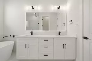 1400 Cedar Post Ln, Houston, TX 77055 - Photo 28