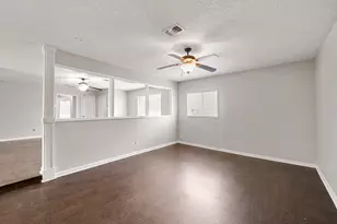 3006 14th Ave N, Texas City, TX 77590 - Photo 8