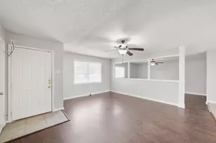 3006 14th Ave N, Texas City, TX 77590 - Photo 2