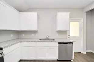 807 Jefferson Ave, Cleveland, TX 77327 - Photo 16