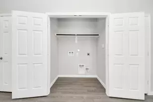 807 Jefferson Ave, Cleveland, TX 77327 - Photo 20