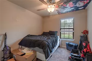 104 Yegua Cir, Huntsville, TX 77340 - Photo 12