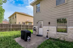 104 Yegua Cir, Huntsville, TX 77340 - Photo 24