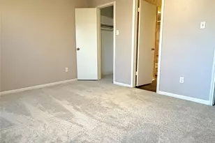 14213 Lost Meadow Ln, Houston, TX 77079 - Photo 16