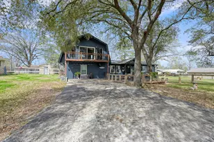 281 N Shady Oaks Dr, Point Blank, TX 77364 - Photo 26