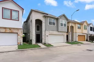 12612 Ashford Shadow Dr, Houston, TX 77072 - Photo 2