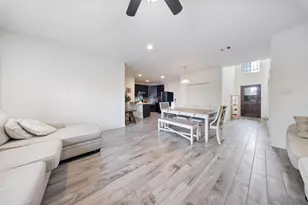 12612 Ashford Shadow Dr, Houston, TX 77072 - Photo 6