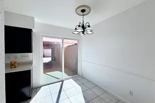 9901 Sharpcrest St, Houston, TX 77036 - Photo 14