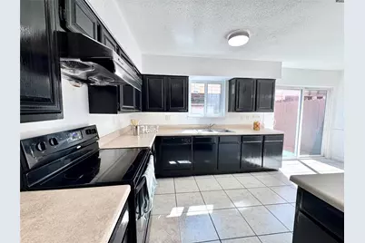 9901 Sharpcrest Street #M6, Houston, TX 77036 - Photo 8