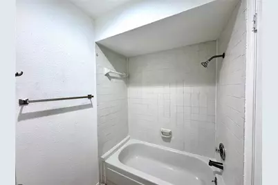 9901 Sharpcrest Street #M6, Houston, TX 77036 - Photo 20