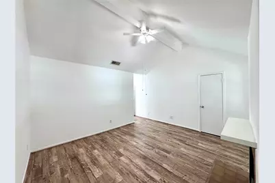 9901 Sharpcrest Street #M6, Houston, TX 77036 - Photo 18