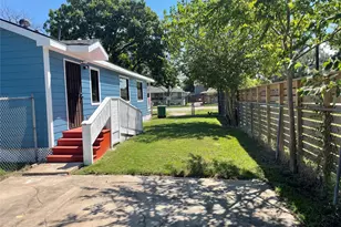2709 Terry St, Houston, TX 77009 - Photo 4