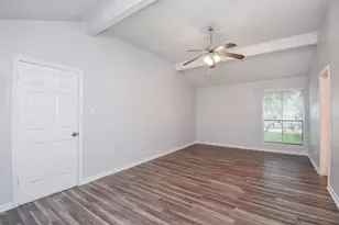 14418 Royal Hill Dr, Houston, TX 77083 - Photo 14