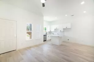 331 Delaware St, Houston, TX 77029 - Photo 4