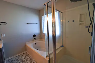 12411 Oriole Lake Way, Houston, TX 77089 - Photo 16