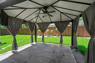 10331 Millridge N Dr, Houston, TX 77070 - Photo 24