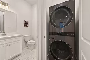 315 Cyclamen St, Houston, TX 77018 - Photo 16