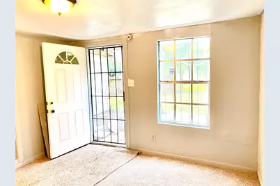 7603 Greendown Street #A, Houston, TX 77087 - Photo 4