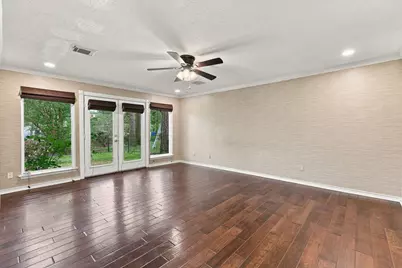 8214 Magnolia Glen Drive, Humble, TX 77346 - Photo 18