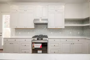 27035 Flower Isle Ln, Katy, TX 77493 - Photo 2