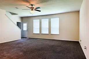 8223 Quiet Prairie Trail, Houston, TX 77049 - Photo 4