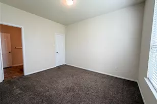 8223 Quiet Prairie Trail, Houston, TX 77049 - Photo 12