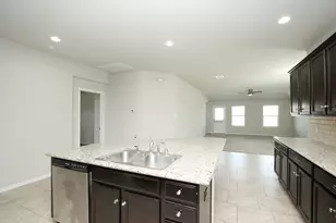 3003 Dripping Springs Ct, Katy, TX 77494 - Photo 6